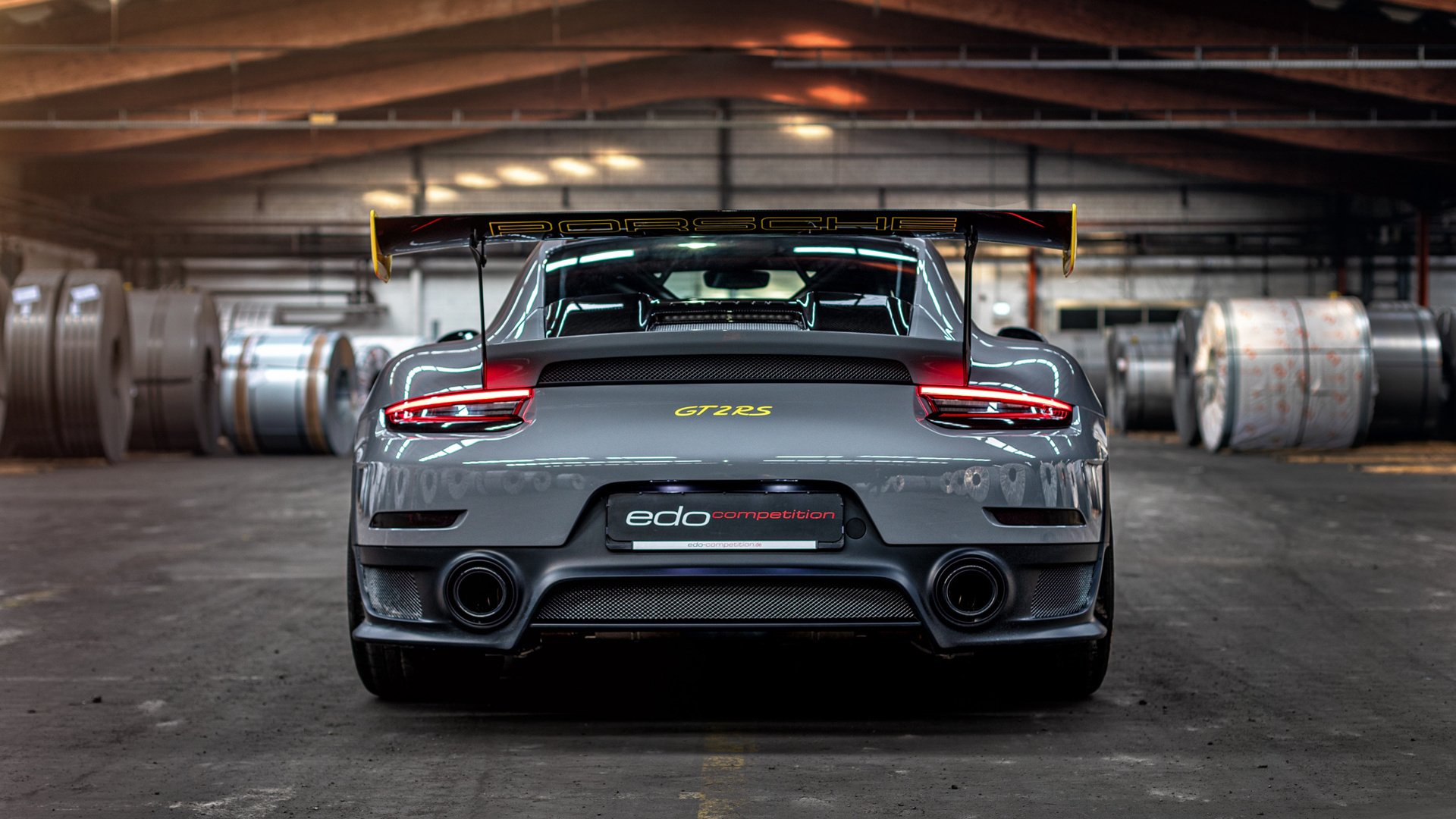 “智能判罚系统的信任危机：科技在裁判中的应用效果与未来突破”