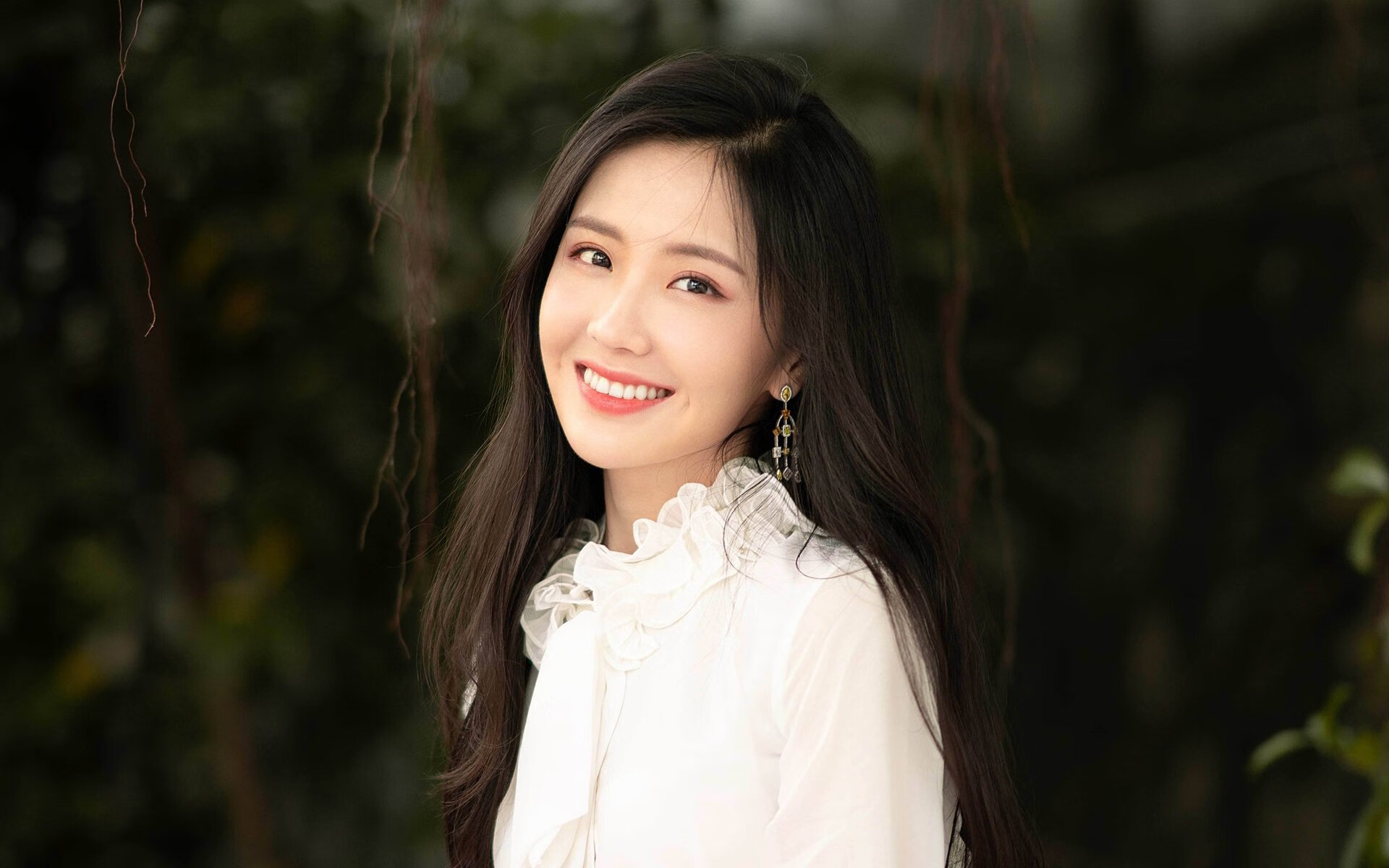 九游网页版官网-传统纸风筝趣味赛，文化与运动的完美融合，纸风筝制作教程